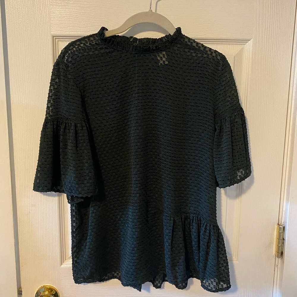H&M Size 6 Green Sheer Top